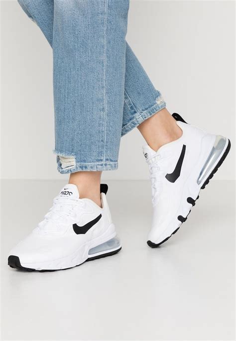 nike schoenen dames korting|witte sneakers voor dames.